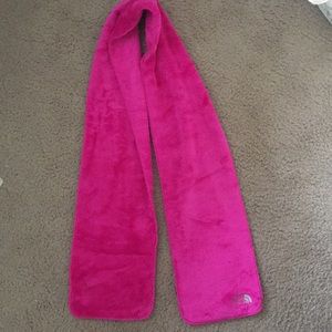 North face scarf